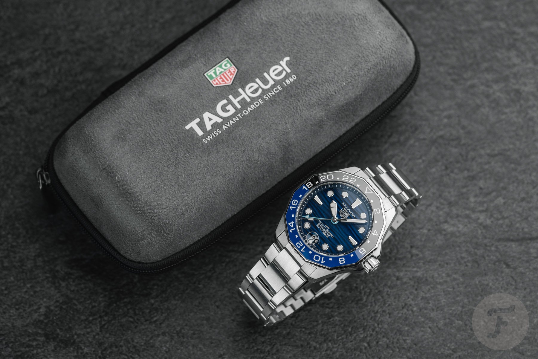 TAG Heuer Aquaracer Professional 300 GMT